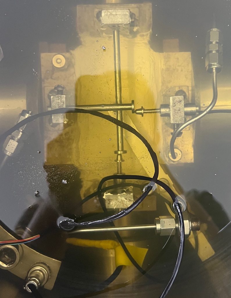 微型耐高温高压LVDT传感器在岩石三轴试验中的应用 – LVDT|RVDT|Position Sensors|ABEK SENSORS-阿贝克传感器